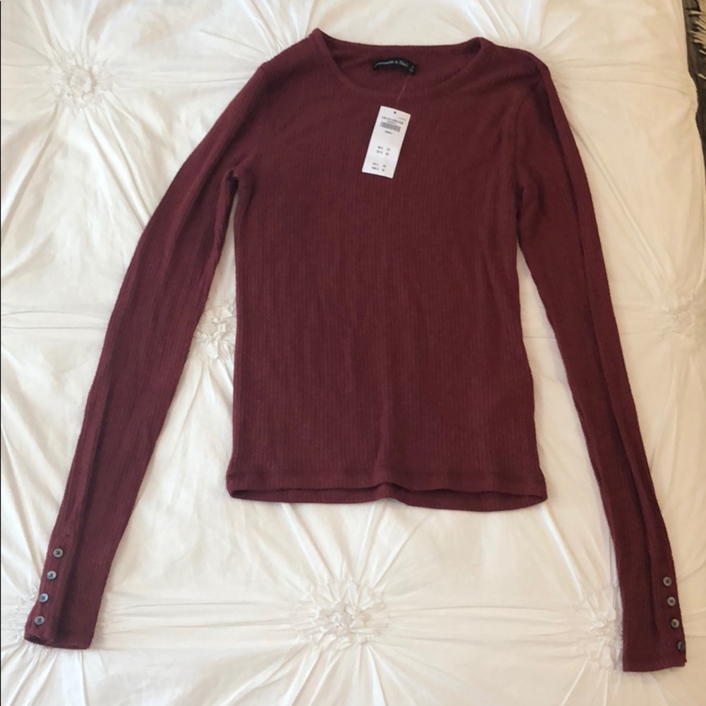 Abercrombie Burnt Red Ribbed Long Sleeve - NWT
